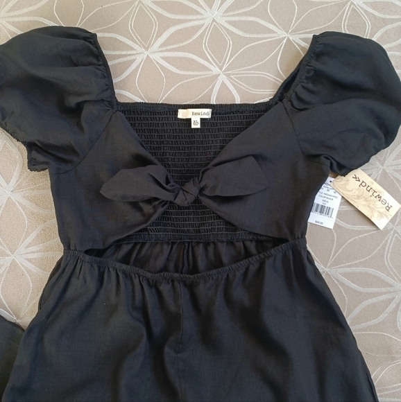 Linen Jumpsuit! - Picture 3 of 8